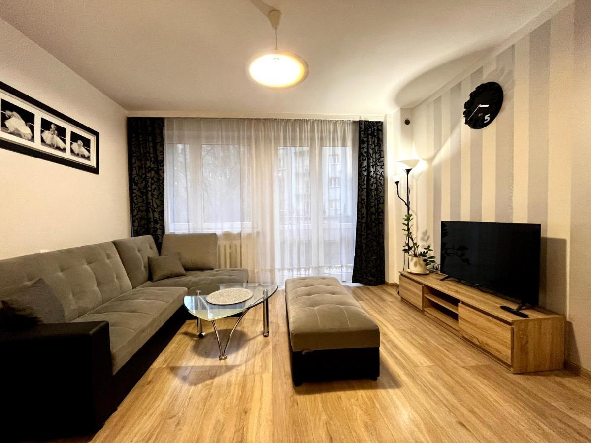 Charmig Apartment Krakkó Kültér fotó